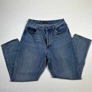 Simple Society Juniors 9/29 Mom Jeans High Rise Medium Wash Denim Button Fly